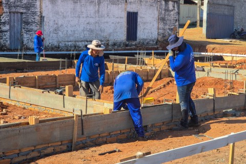 *Reforma do Estádio Zeca Costa já está em andamento em Barra do Garças* 🏟⚽🥅