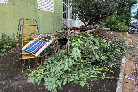 *Mutirão de Limpeza chega ao Jardim Nova Barra no dia 6 de maio*