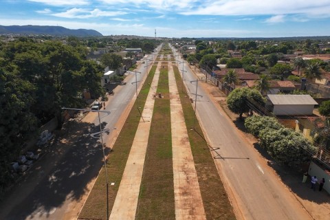 *Obras de urbanização da Avenida Amazonas seguem avançando em Barra do Garças* 🚴🛝🪴