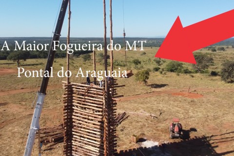 Veja como esta sendo feita a segunda maior fogueira do Brasil.