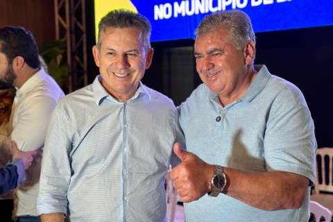 *70 ruas serão recuperadas em Barra do Garças com novo investimento em infraestrutura* 🏗️🛣️✅ _Em parceria com o Governo do Estado, serão destinados R$ 16,9 milhões para restauração asfáltica de 25 km de vias_  Secom – BG  A Prefeitura de Barra do Garças e o Governo do Estado de Mato Grosso oficializaram, nesta quinta-feira (22), um investimento d