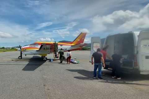 Mais um voo pela vida em Aragarças: bebê de 1 ano é transferido em estado gravíssimo para o Hugol  A cidade de Aragarças -GO