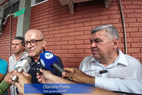 Prefeitos e várias lideranças políticas estiveram no aeroporto de Barra do Garças recepcionando o Vice-Governador Otaviano Piveta.