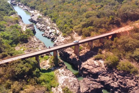 Veja a Ponte onde se deu origem a cidade de Ponte Branca
