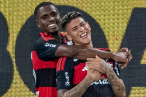 Flamengo vence Vasco da Gama por 1X0